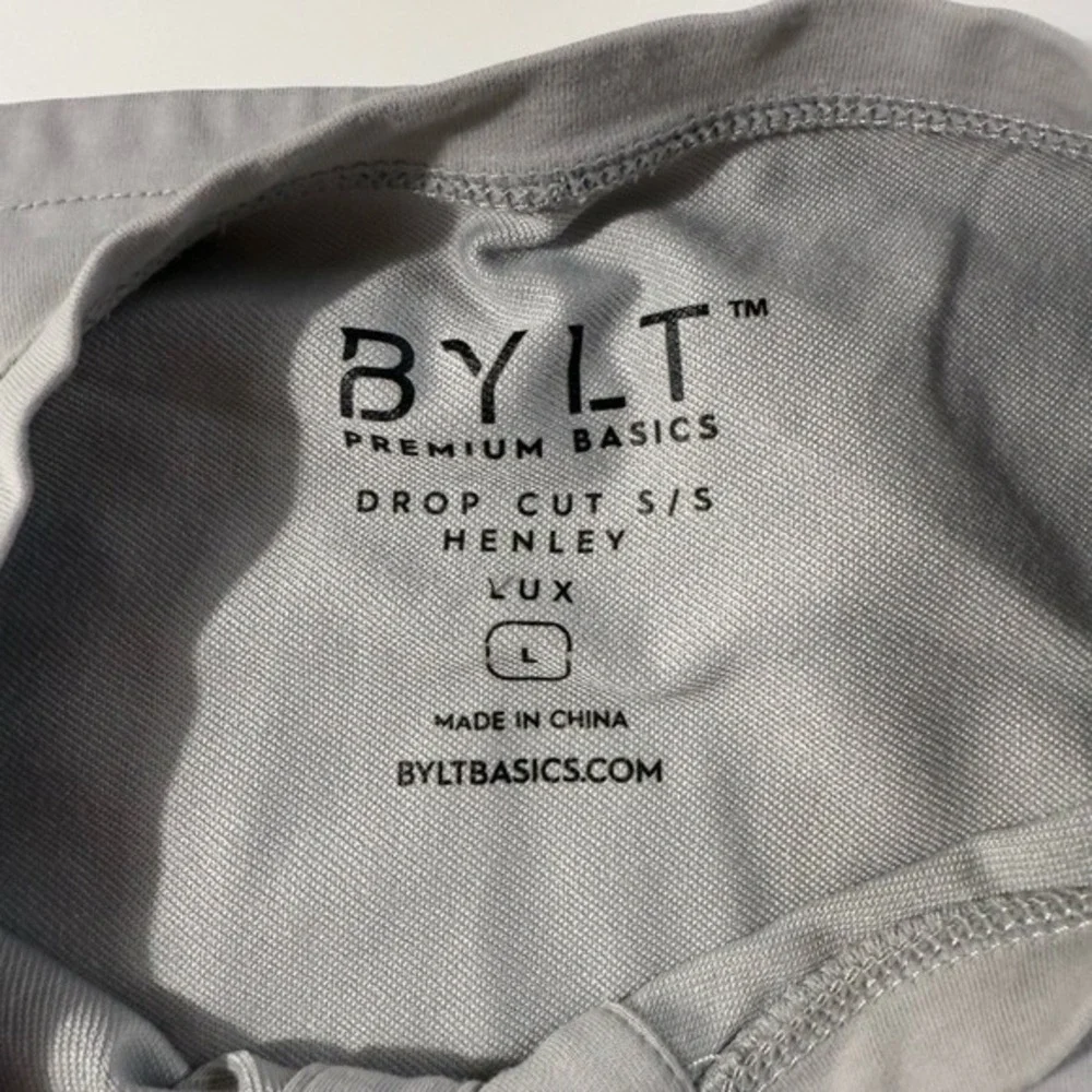 BYLT Premium Basics Drop Cut‎ Henley Lux Grey Short Sleeve Shirt Mens Large